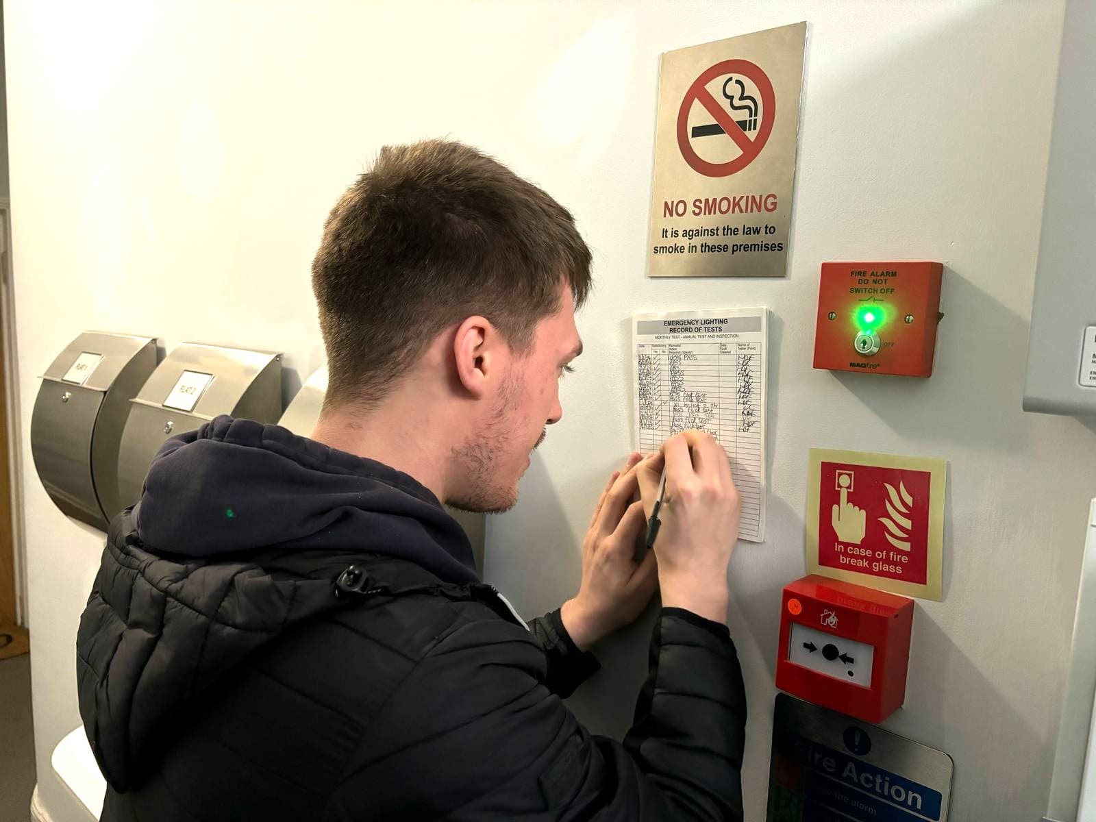 Emergency Light inspection detail